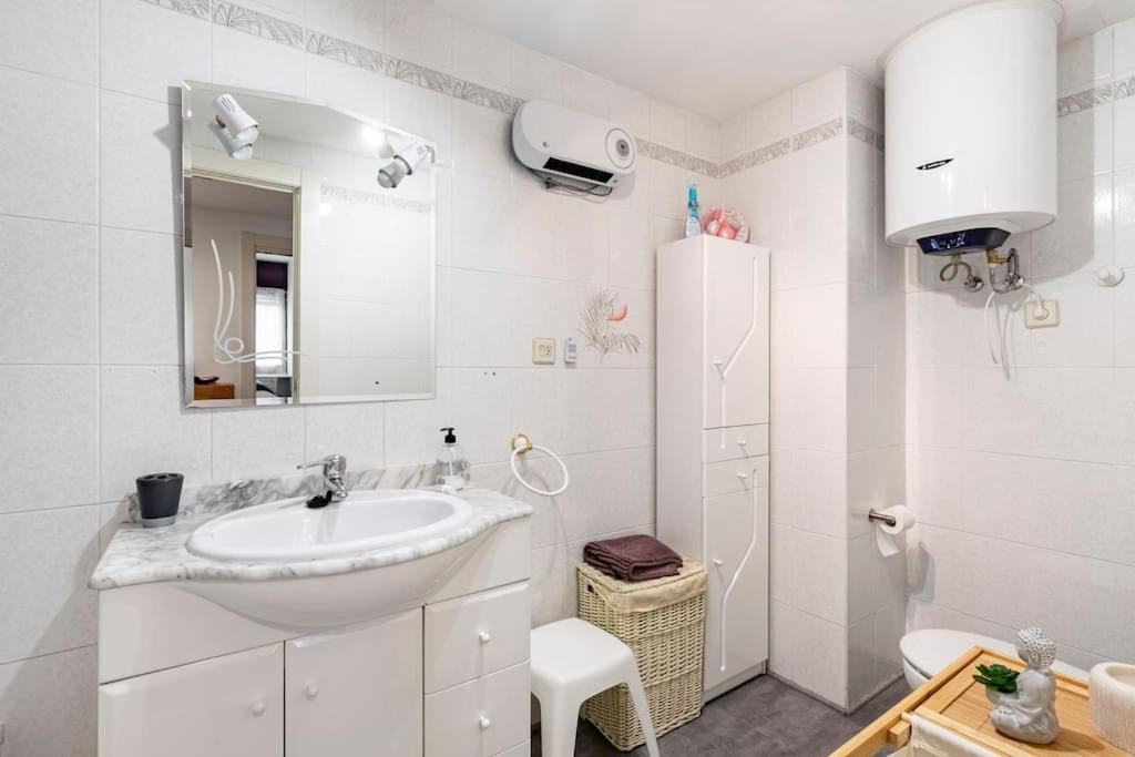 Coqueto Apartamento En Jaca Ngoại thất bức ảnh