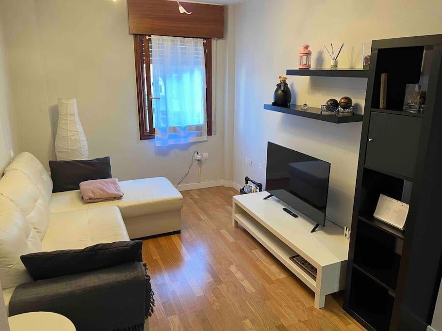 Coqueto Apartamento En Jaca Ngoại thất bức ảnh