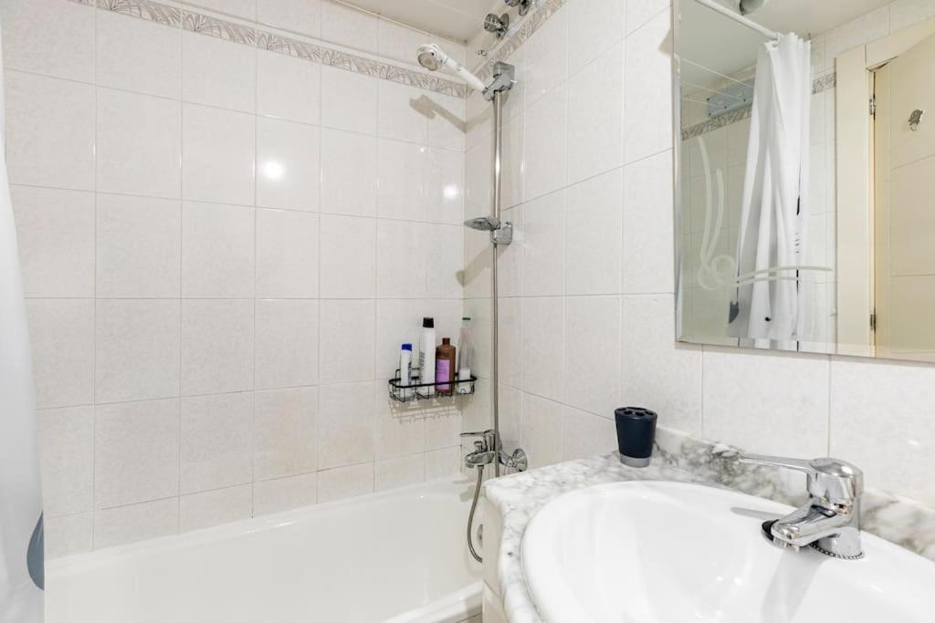 Coqueto Apartamento En Jaca Ngoại thất bức ảnh
