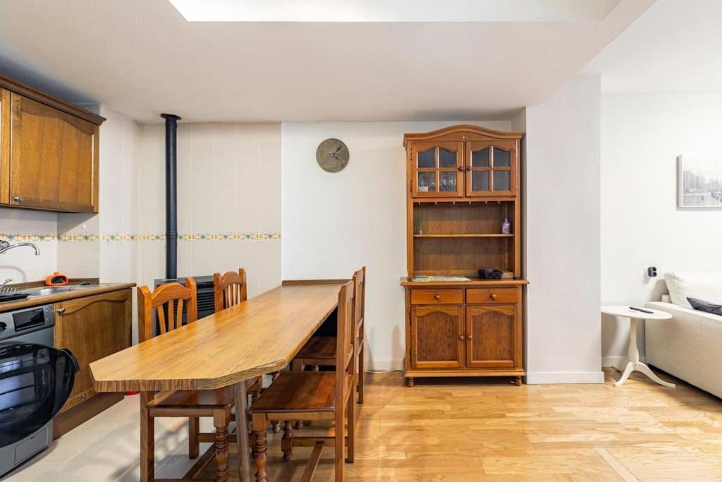 Coqueto Apartamento En Jaca Ngoại thất bức ảnh