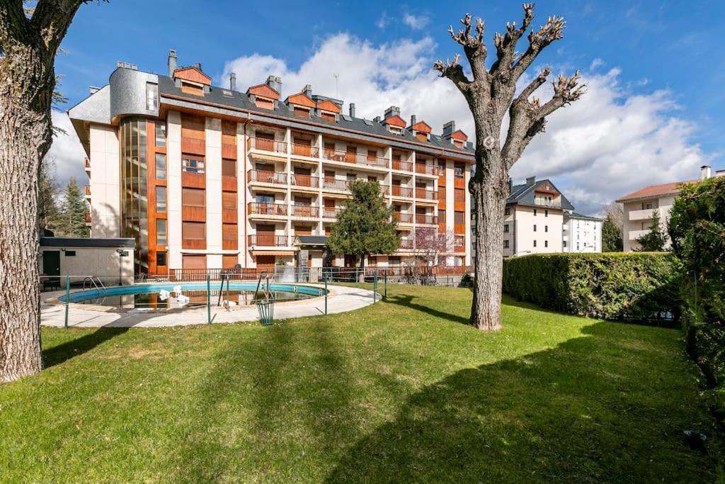 Coqueto Apartamento En Jaca Ngoại thất bức ảnh